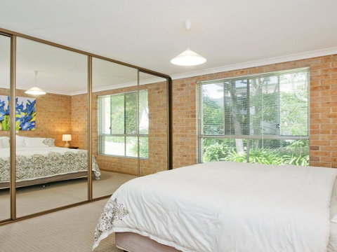 Beachfront Pool House - Absolute Beachfront - Sydney Tourism 3