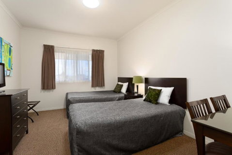 Redcliffe Motor Inn - Sydney Tourism 3
