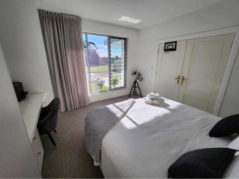 Red Sands Retreat - Sydney Tourism 3