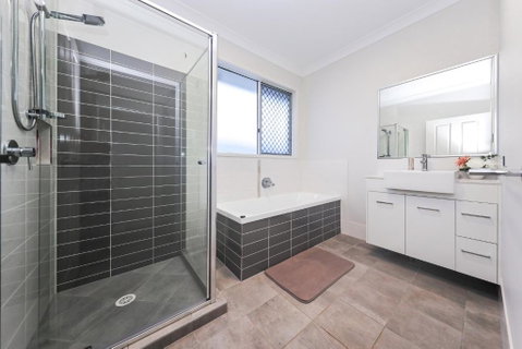 Redcliffe - Sydney Tourism 2