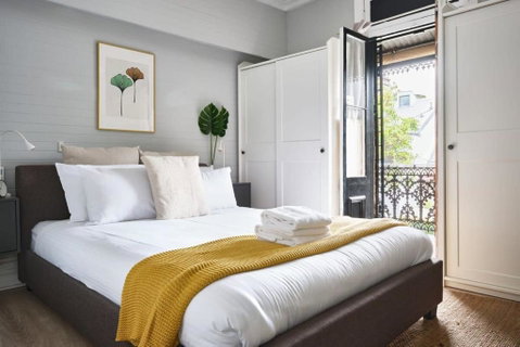 Redfern Classic Terrace - Parking And Balcony - Sydney Tourism 2
