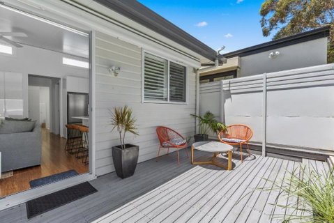Relaxing 2-Bed Home Close To Beaches And Parks - Sydney Tourism 1