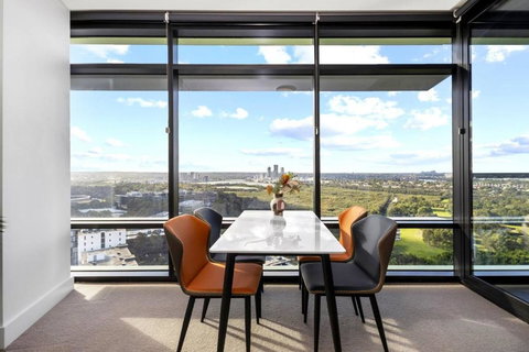 Relaxing Getaway In Olympic Park - Sydney Tourism 2