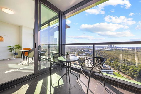 Relaxing Getaway In Olympic Park - Sydney Tourism 3