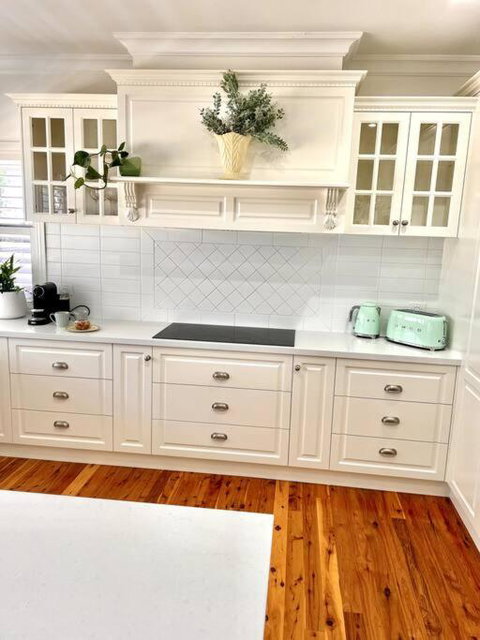 River Front On Hennessy - Sydney Tourism 3