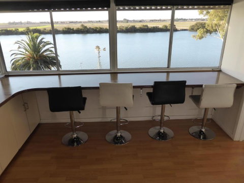 Riverfront Holiday House - Sydney Tourism 2
