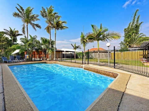 Riviera Motel Bundaberg - Sydney Tourism 0