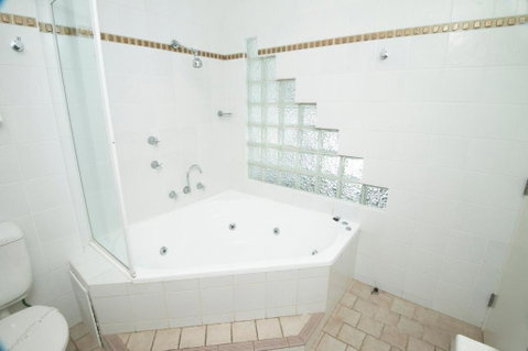 Rockpool Motor Inn - Sydney Tourism 3