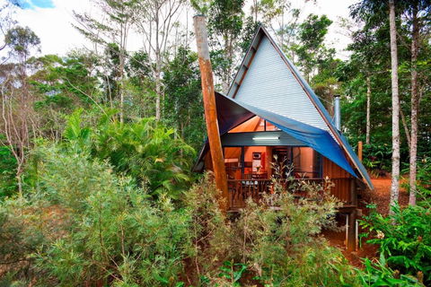 Rose Gums Wilderness Retreat - Sydney Tourism 3