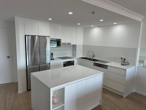 Royal Palm Resort On The Beach - Sydney Tourism 2