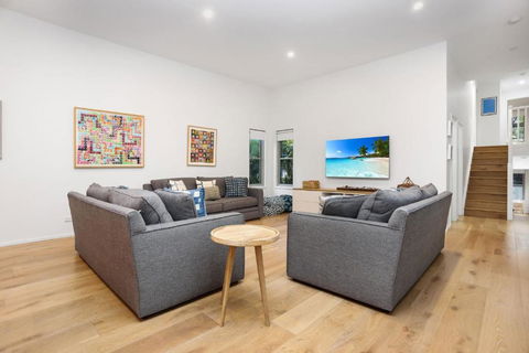 Russell Street Retreat - Sydney Tourism 2