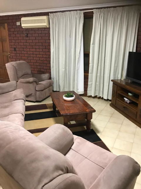 SA House - Sydney Tourism 3