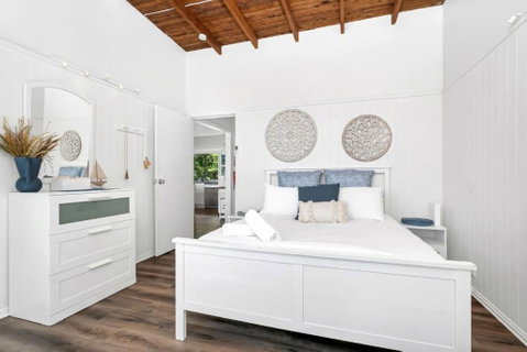 Sally Beach House With Ocean Views - Sydney Tourism 2