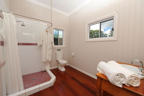 Samford Lakes - Sydney Tourism 1