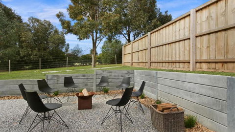 Sams House - Sydney Tourism 3