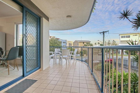 Sandalwood Unit 1 66 Lower Gay Tce - Sydney Tourism 2