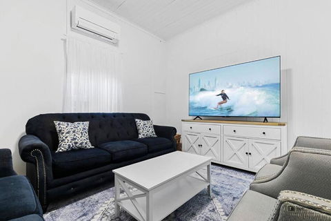 Sandown Beachside Cottage - Sydney Tourism 1