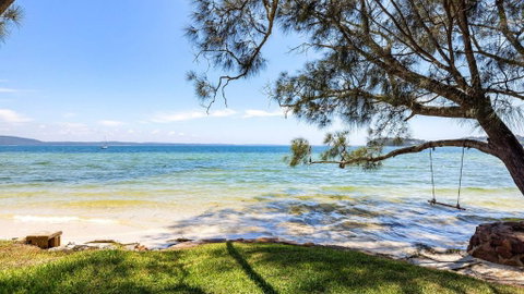 Sandranch - 123 Foreshore Dr - Sydney Tourism 0