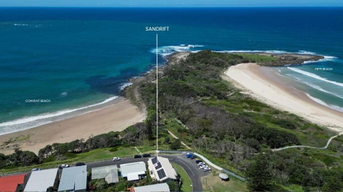 Sandrift Two - Oceanstays - Sydney Tourism 3