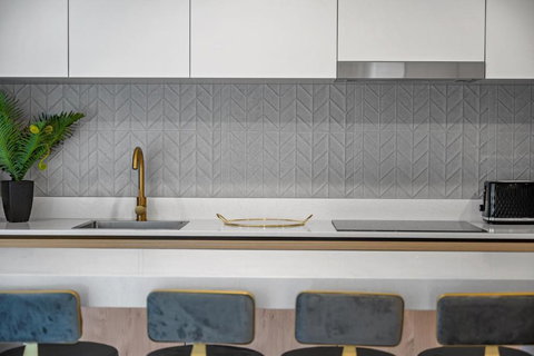 Sky Luxury Inc With Pool Gym Wifi - Sydney Tourism 3