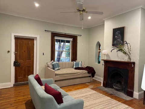 The Garden Cottage - Sydney Tourism 3