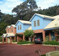 Beachside Apartment - Sydney Tourism