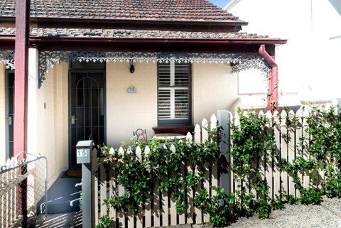Beautiful Modern Historic Home Near Sydney Harbour - Sydney Tourism 0