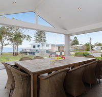 Beauty and the Beach' 88 Foreshore Drive - large home with WIFI  water views - Sydney Tourism