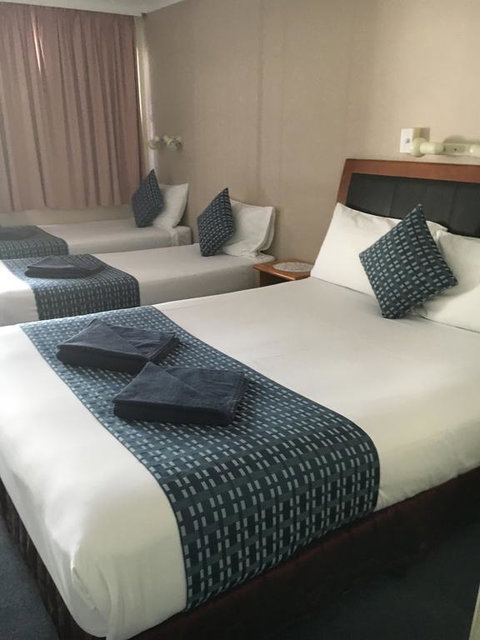 Bells Motel - Sydney Tourism 0