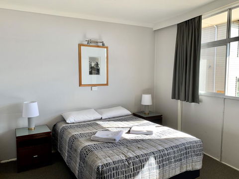 Bermagui Beach Hotel - Sydney Tourism 2