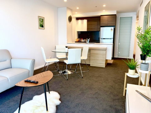 Best Located Brand New Apartment In Canberra CBD - Sydney Tourism 0
