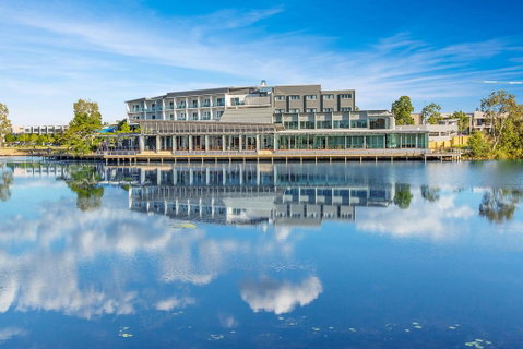 Best Western Plus North Lakes Hotel - Sydney Tourism 0