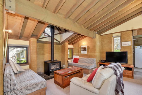 Bidgee Widgee - Sydney Tourism 1