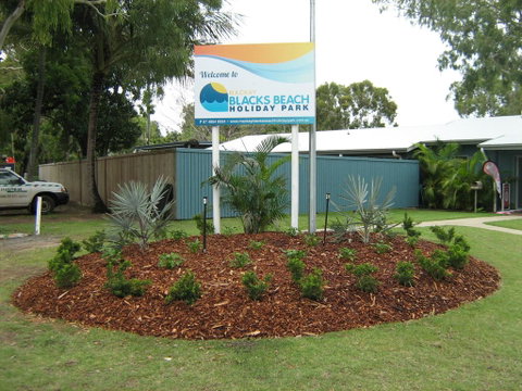 BIG4 Mackay Blacks Beach Holiday Park - Sydney Tourism 0