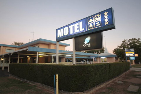 Binalong Motel - Sydney Tourism 1
