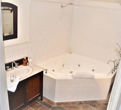 Bindley House B&B Cottage - Sydney Tourism 1