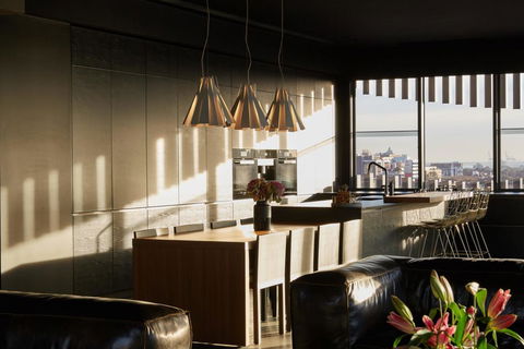 Birdcage Penthouse Luxury Melbourne Ultra Modern Industrial Chic - Sydney Tourism 3