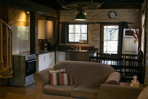 Blerick Country Retreat - Sydney Tourism 2