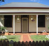 Bloomsbury Cottage - Sydney Tourism