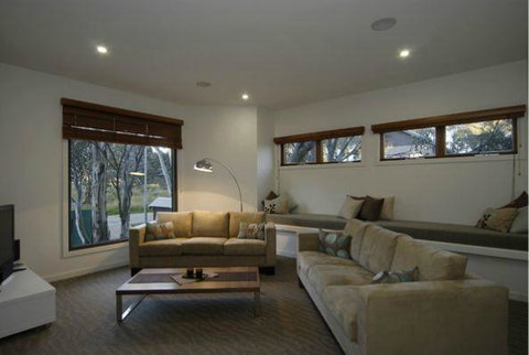 Blue Ice - Sydney Tourism 3