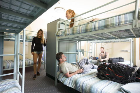 Blue Mountains YHA - Sydney Tourism 2