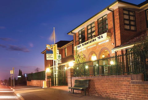 Blue Mountains YHA - Sydney Tourism 0