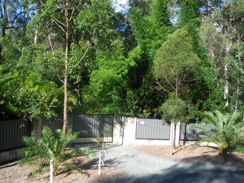 BoBRENE On Tamborine Nude Retreat - Quaint Cottage - Sydney Tourism 1