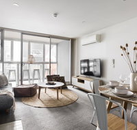 Boho on Morphett-In the heart of the CBD - Wifi - Nespresso - Netflix - Sydney Tourism