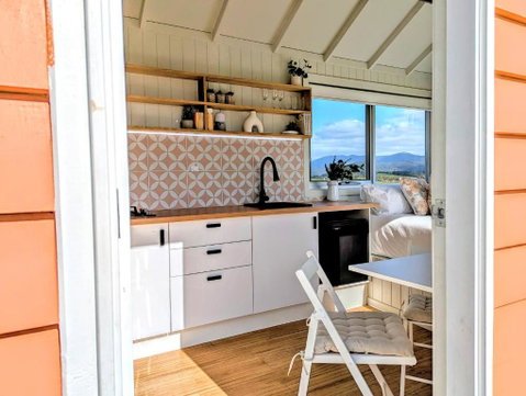 Warburton Tiny House - Tiny Stays - Sydney Tourism 3