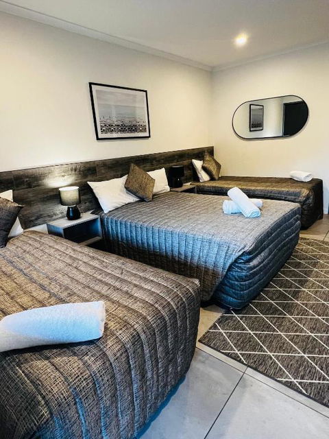 Y Motels Gympie - Sydney Tourism 3
