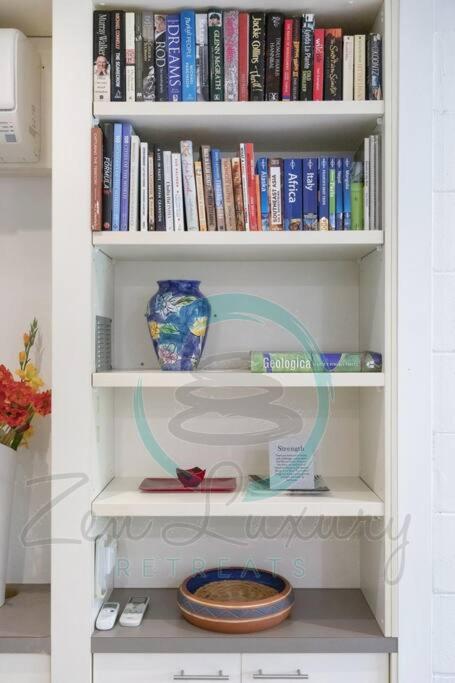 ZEN TREETOPS - Boutique 2-BR Apt W/ Private Pool - Sydney Tourism 1