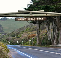 Small-Group Great Ocean Road and Twelve Apostles Full-Day Tour - Sydney Tourism