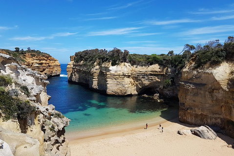 Helicopter Flight + Fine Dining Private Luxury Great Ocean Road Tour - Sydney Tourism 1