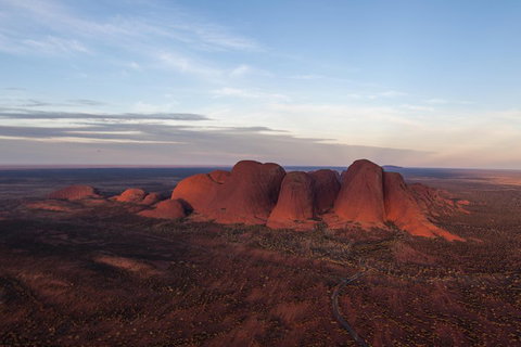 Scenic Flight: Uluru & Kata Tjuta - Sydney Tourism 0